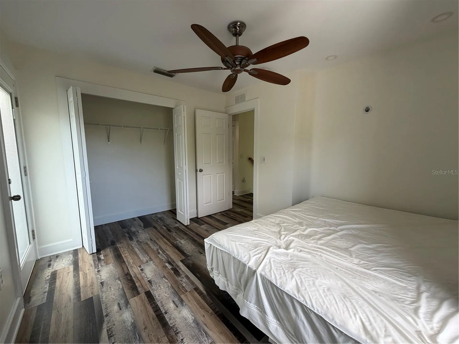 1204 E Ellicott Street Tampa FL 33603
