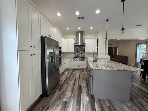 1204 E Ellicott Street Tampa FL 33603