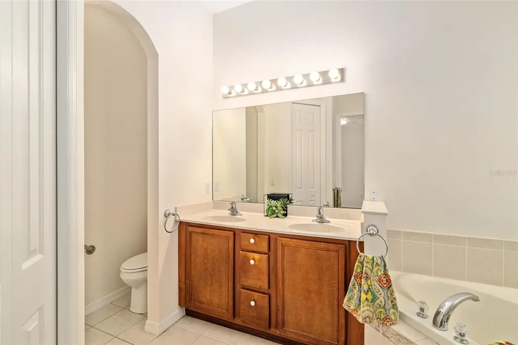 10217 Granite Court Leesburg FL 34788