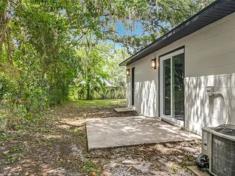 1220 W 3rd Street Sanford FL 32771