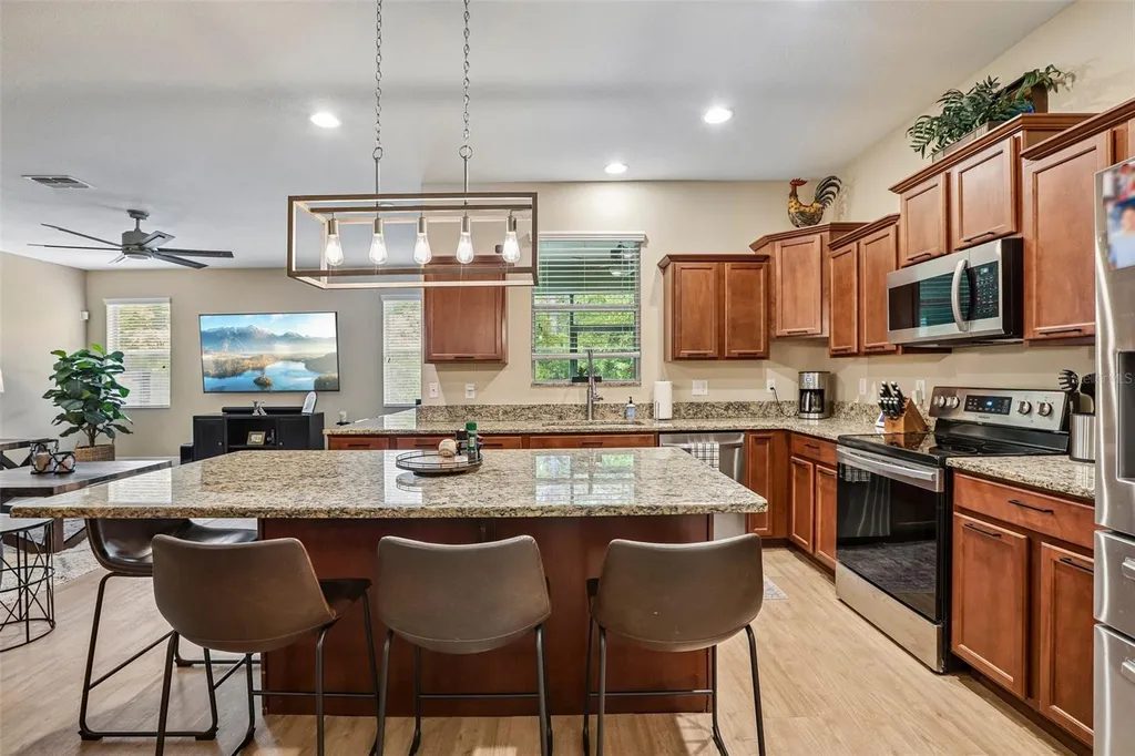 20306 Starfinder Way Tampa FL 33647