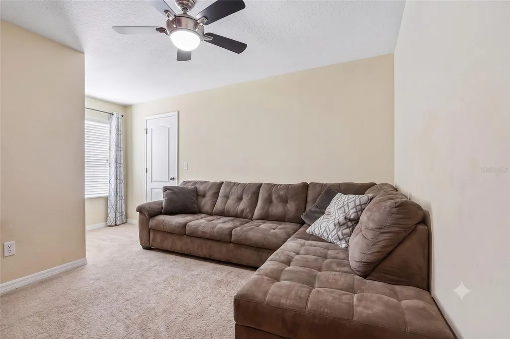 20306 Starfinder Way Tampa FL 33647
