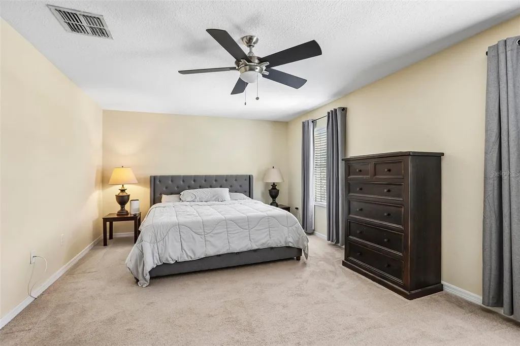 20306 Starfinder Way Tampa FL 33647