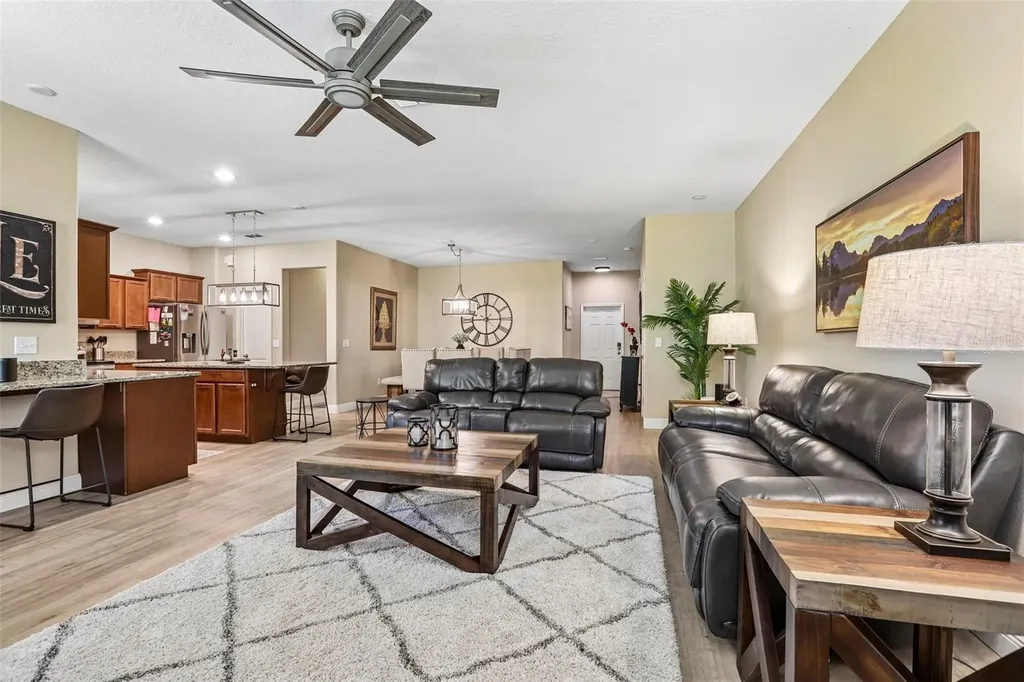 20306 Starfinder Way Tampa FL 33647