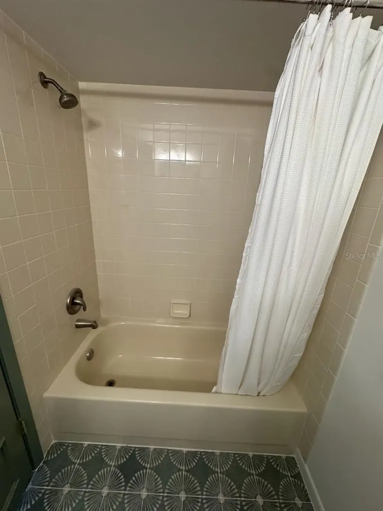 2749 Countryside Boulevard Clearwater FL 33761