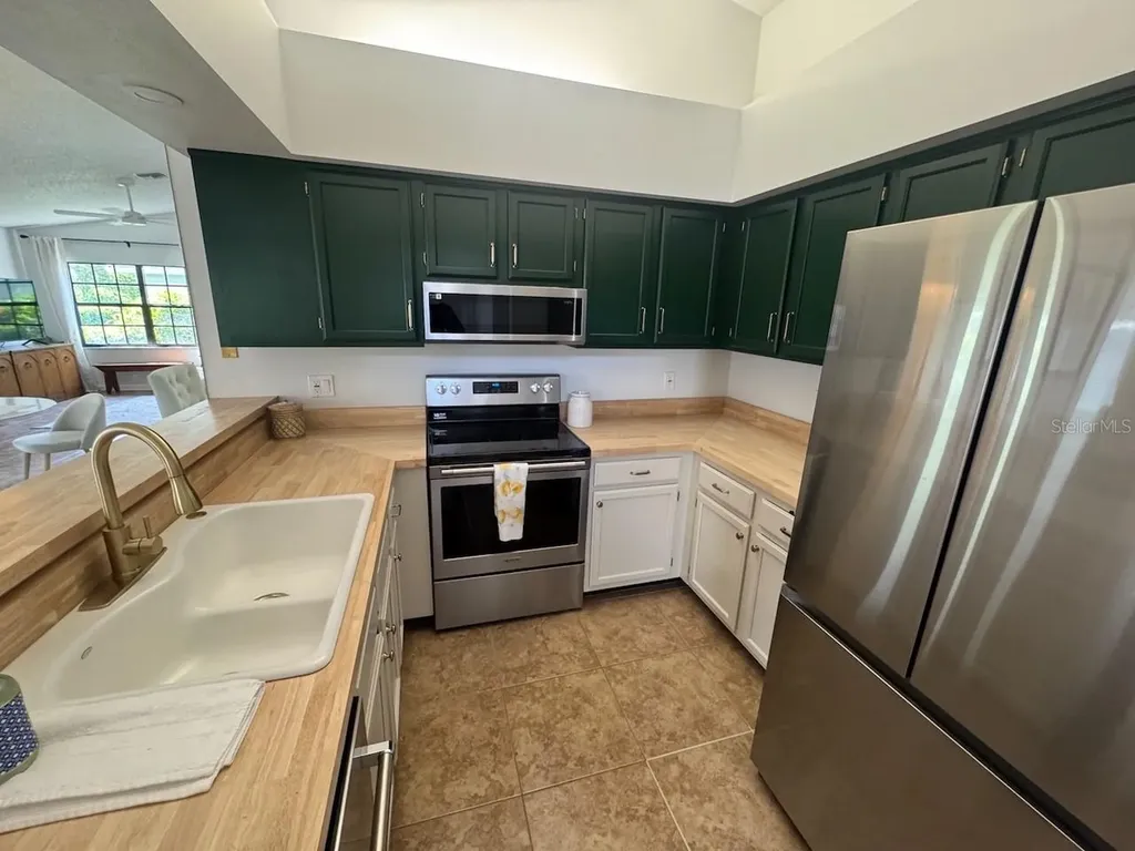 2749 Countryside Boulevard Clearwater FL 33761
