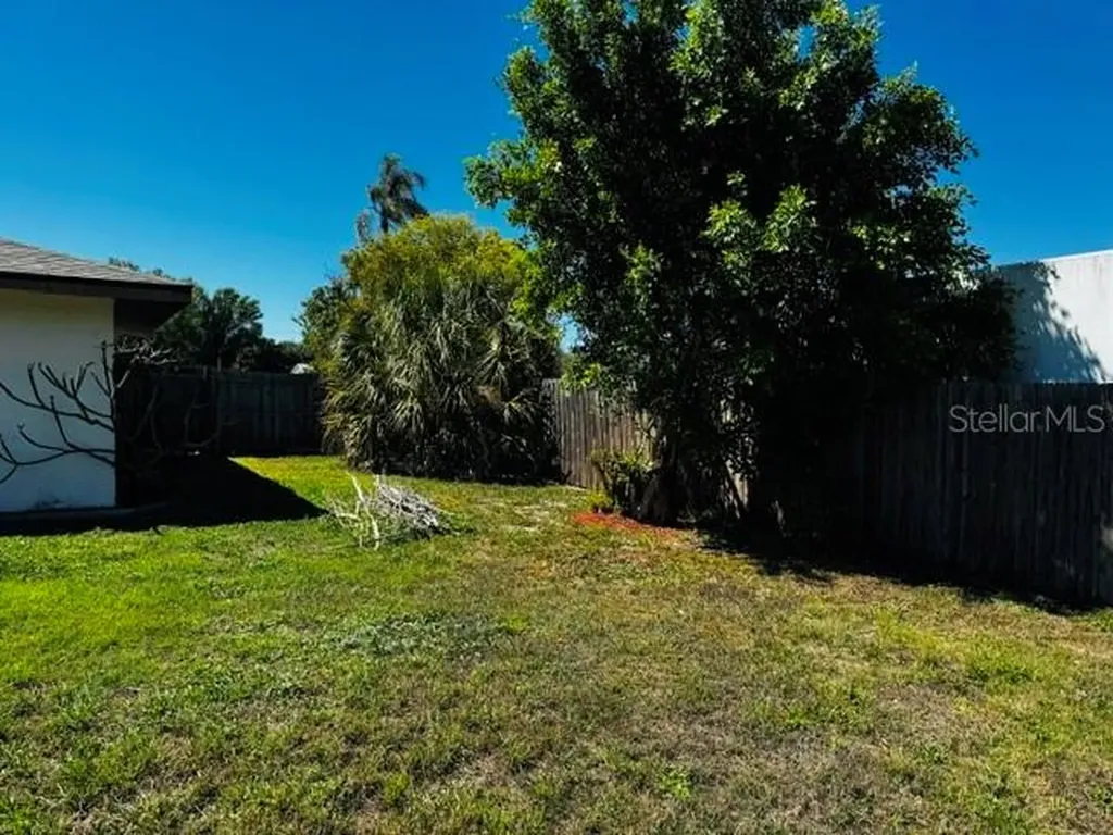 308 Linden Drive Ellenton FL 34222