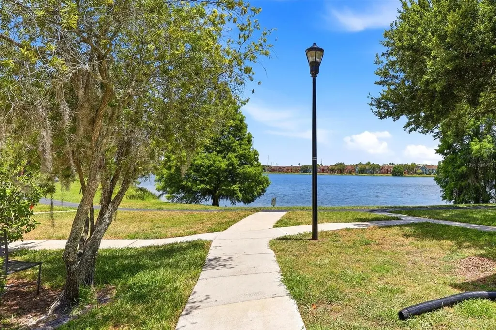 9256 Lake Chase Island Way Tampa FL 33626