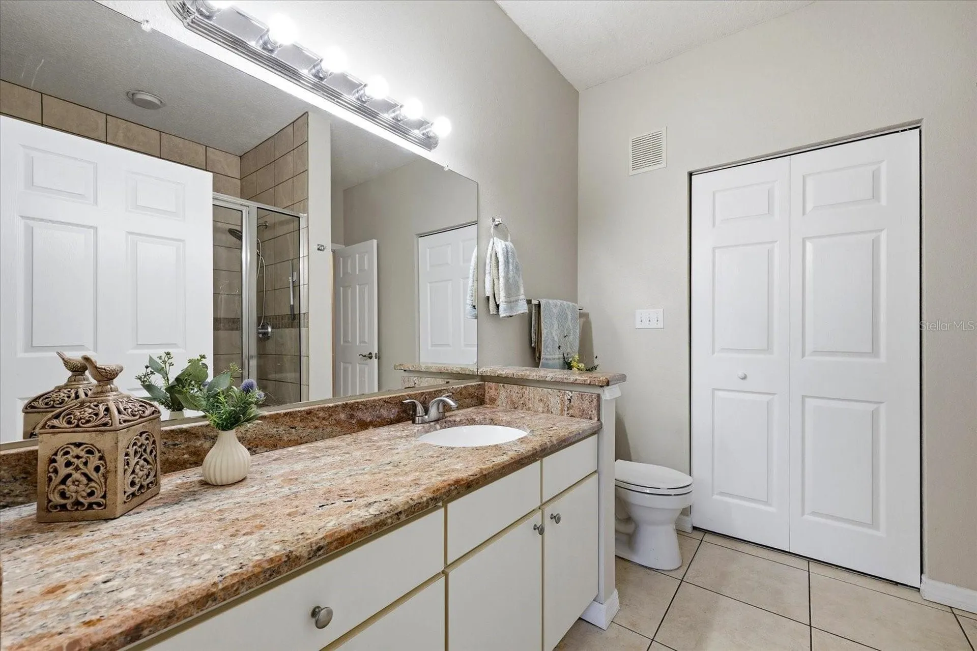 9256 Lake Chase Island Way Tampa FL 33626