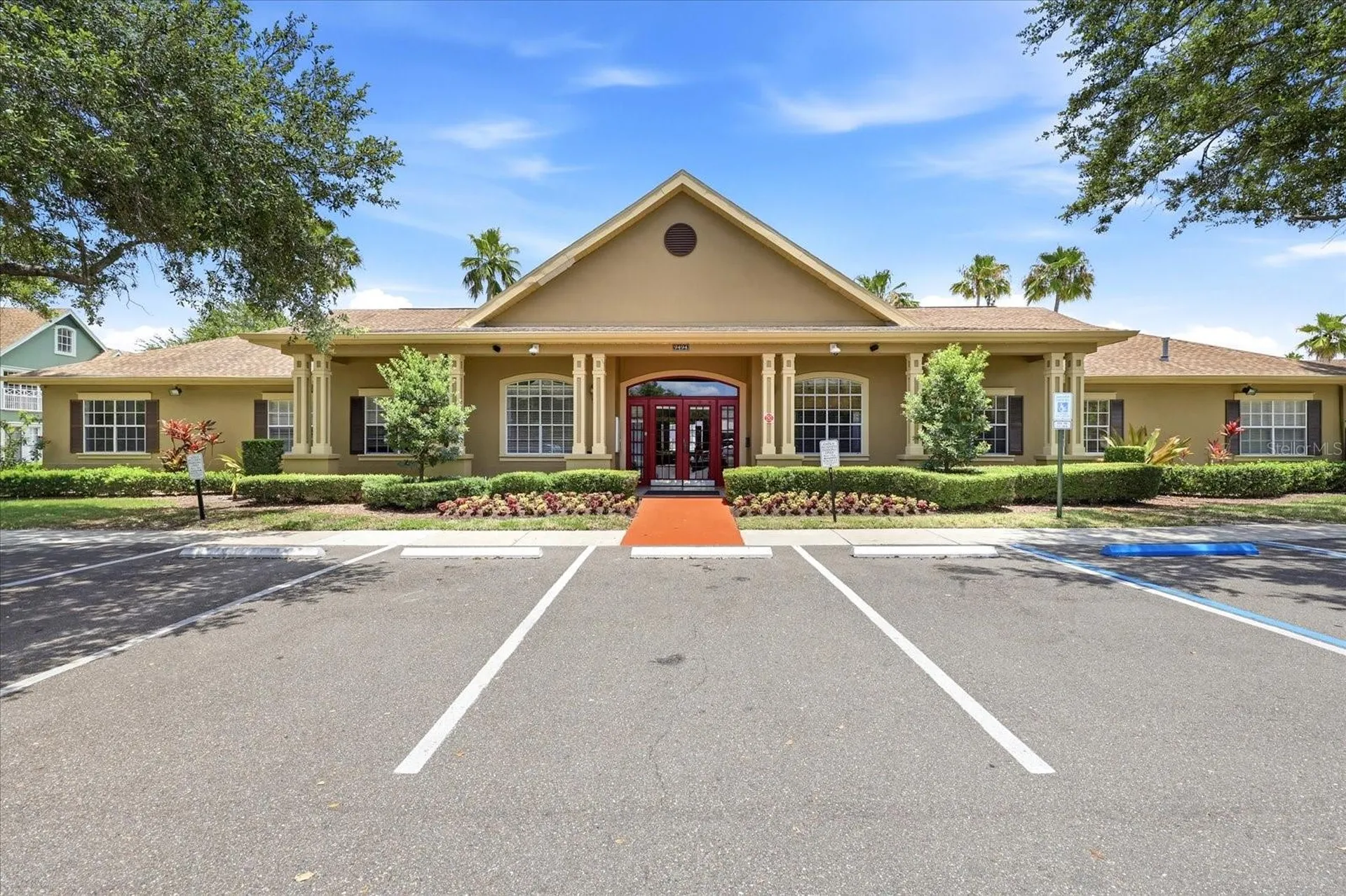 9256 Lake Chase Island Way Tampa FL 33626