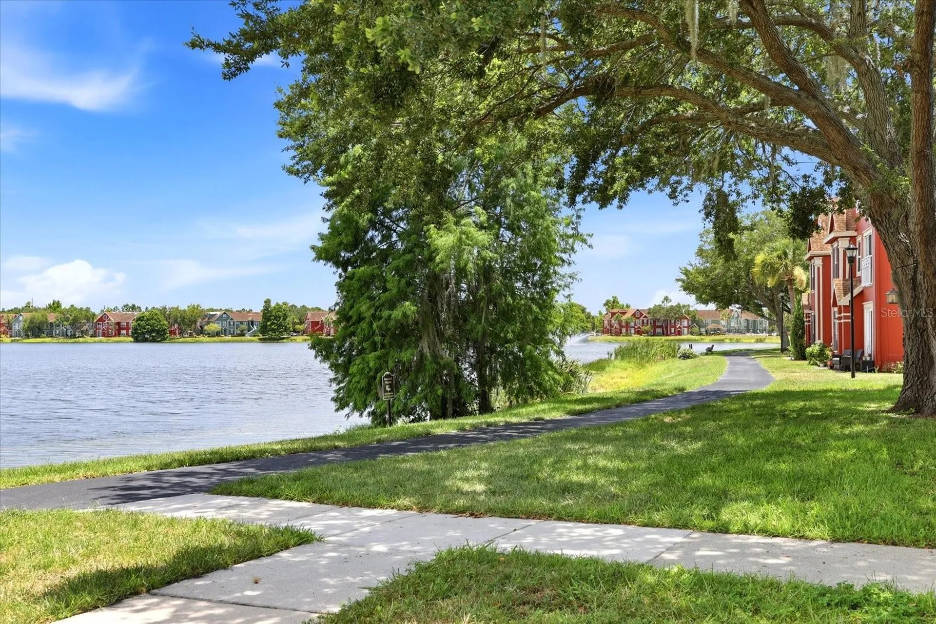 9256 Lake Chase Island Way Tampa FL 33626