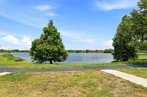 9256 Lake Chase Island Way Tampa FL 33626