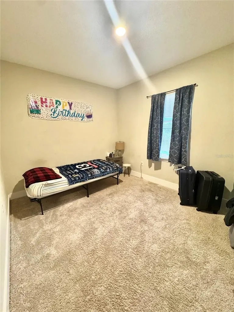 113 E Cleveland Street Apopka FL 32703