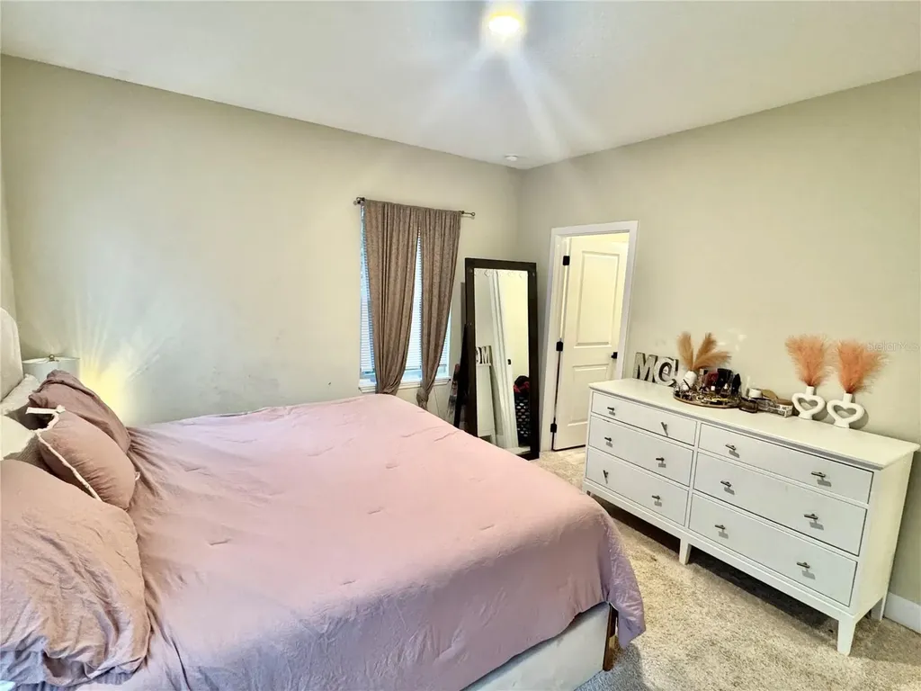 113 E Cleveland Street Apopka FL 32703