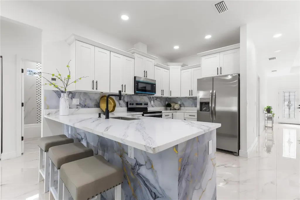 8314 N Paddock Avenue Tampa FL 33614