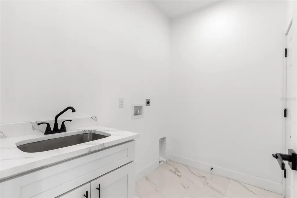 8314 N Paddock Avenue Tampa FL 33614
