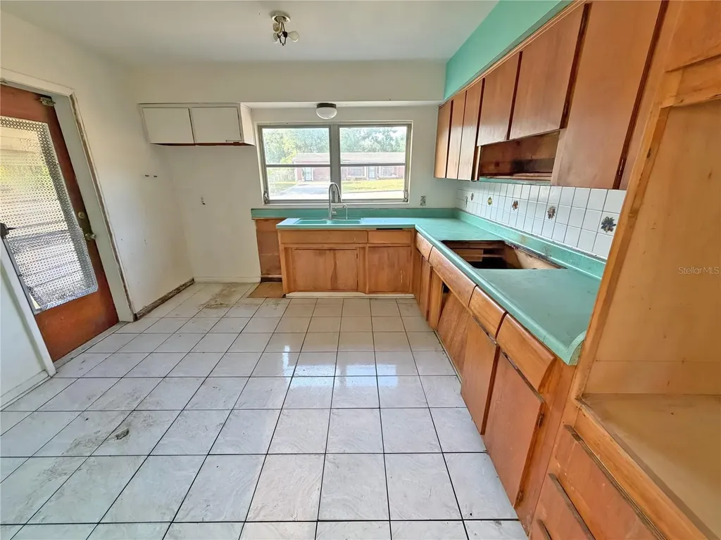 1808 Sarazen Drive Orlando FL 32808