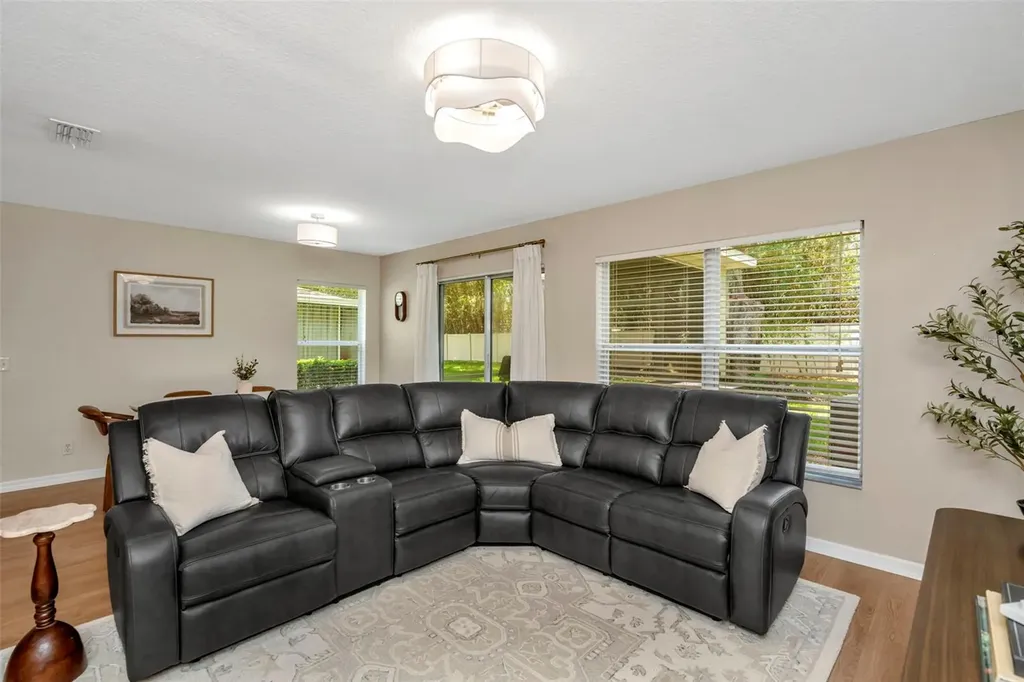 2958 Royal Tuscan Lane Valrico FL 33594