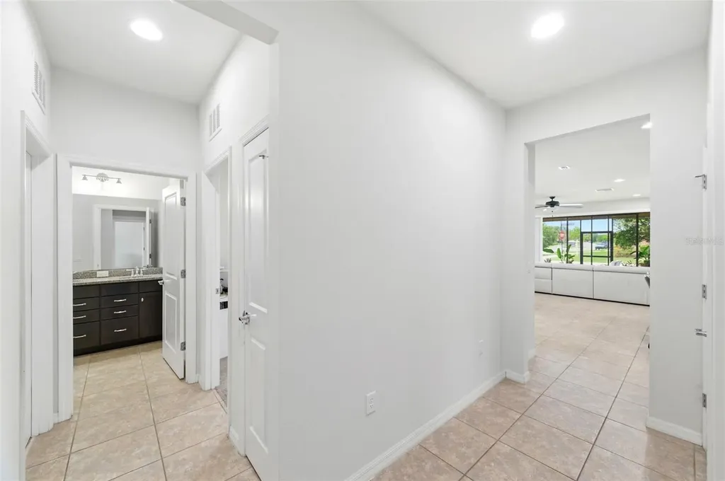 14130 Barrington Stowers Drive Lithia FL 33547