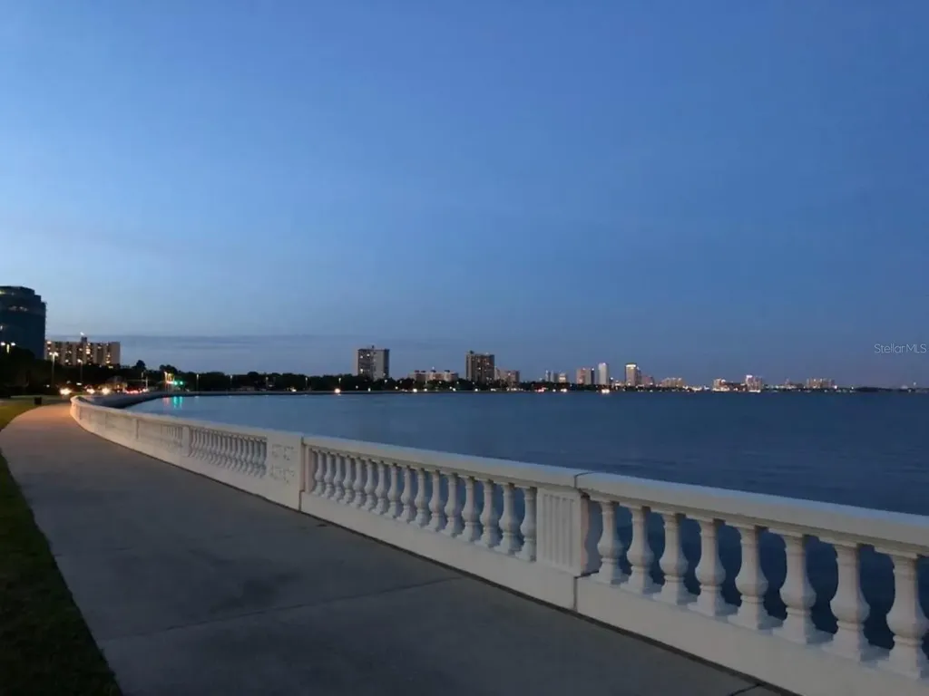 2109 Bayshore Boulevard Tampa FL 33606