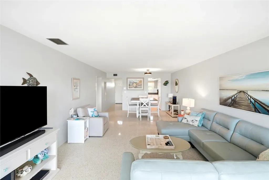 6201 2nd Street E St Pete Beach FL 33706