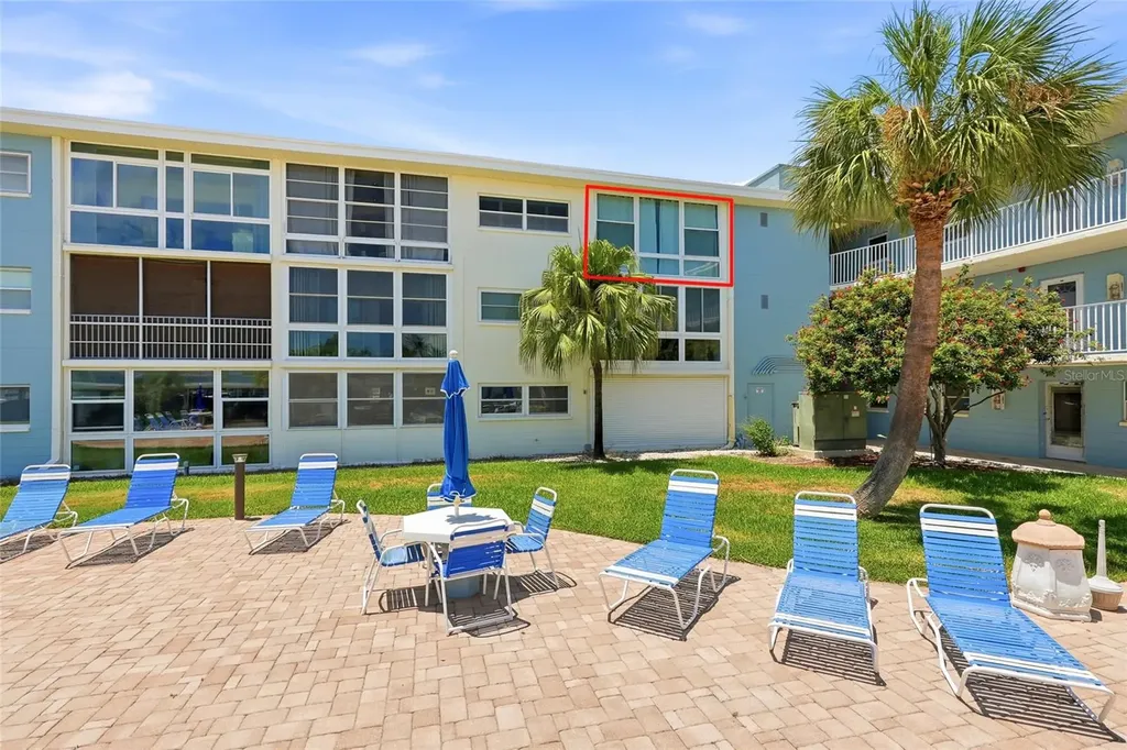 6201 2nd Street E St Pete Beach FL 33706