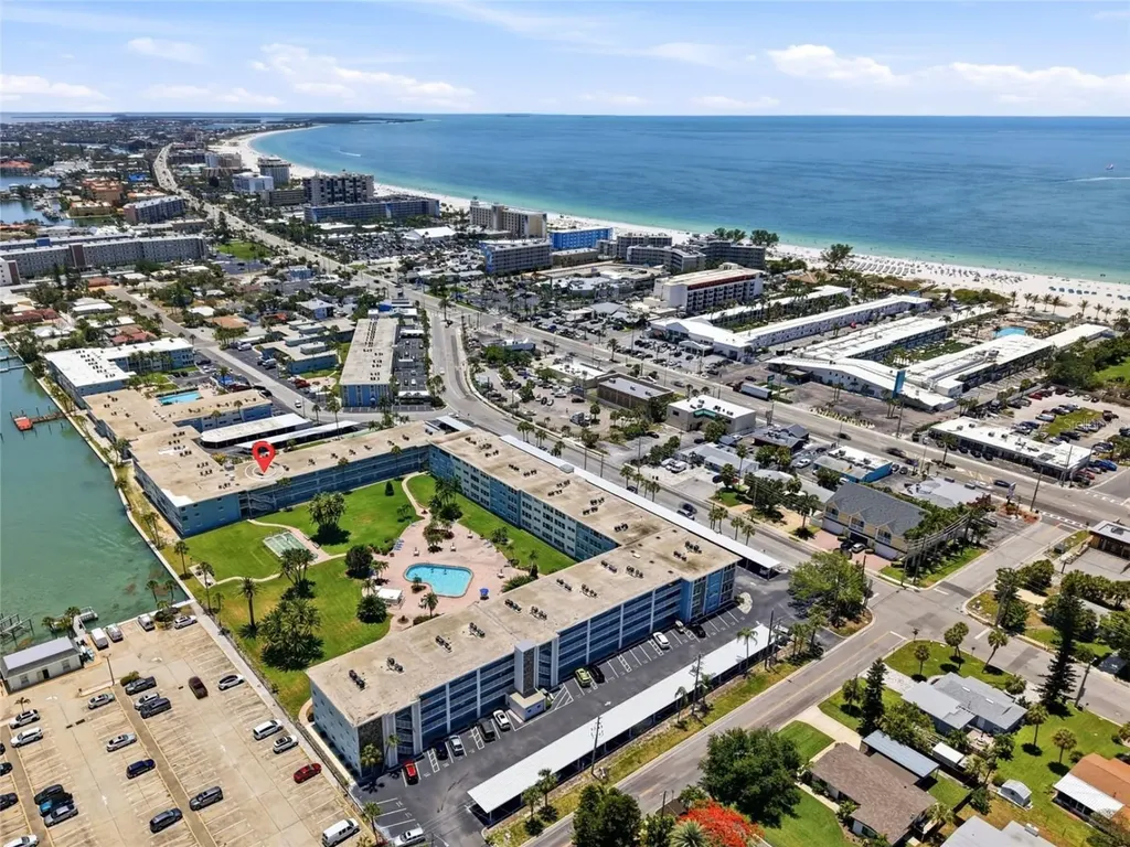 6201 2nd Street E St Pete Beach FL 33706
