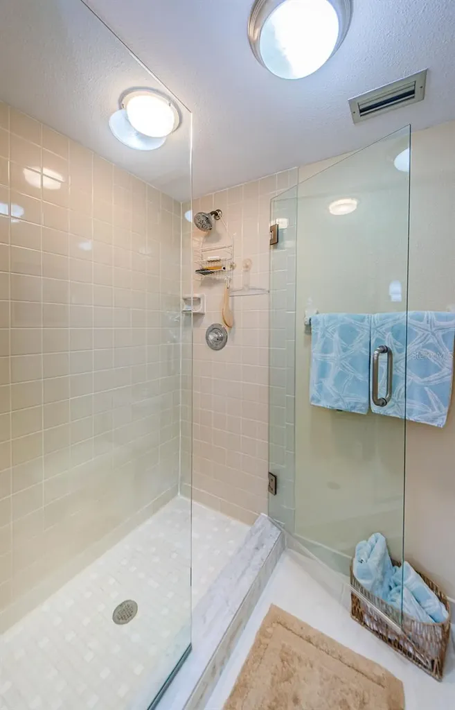 2700 Bayshore Boulevard Dunedin FL 34698