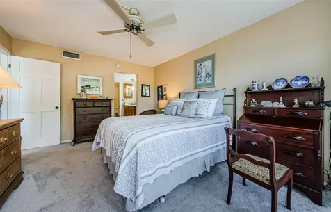 2700 Bayshore Boulevard Dunedin FL 34698