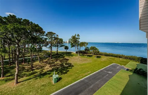 2700 Bayshore Boulevard Dunedin FL 34698