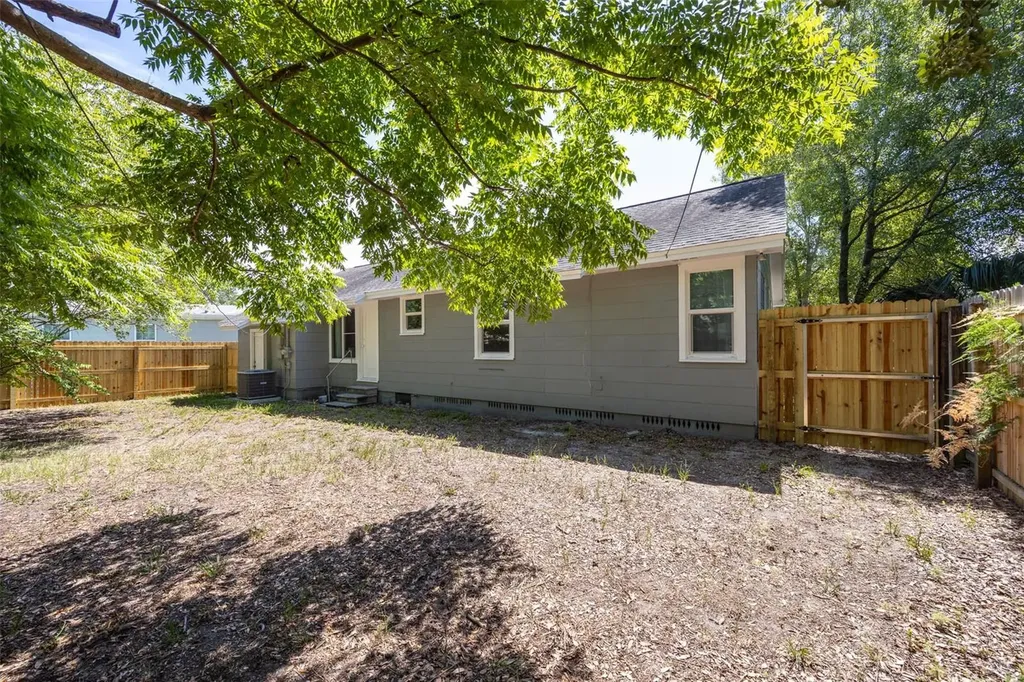 1024 Michigan Dr E Dunedin FL 34698
