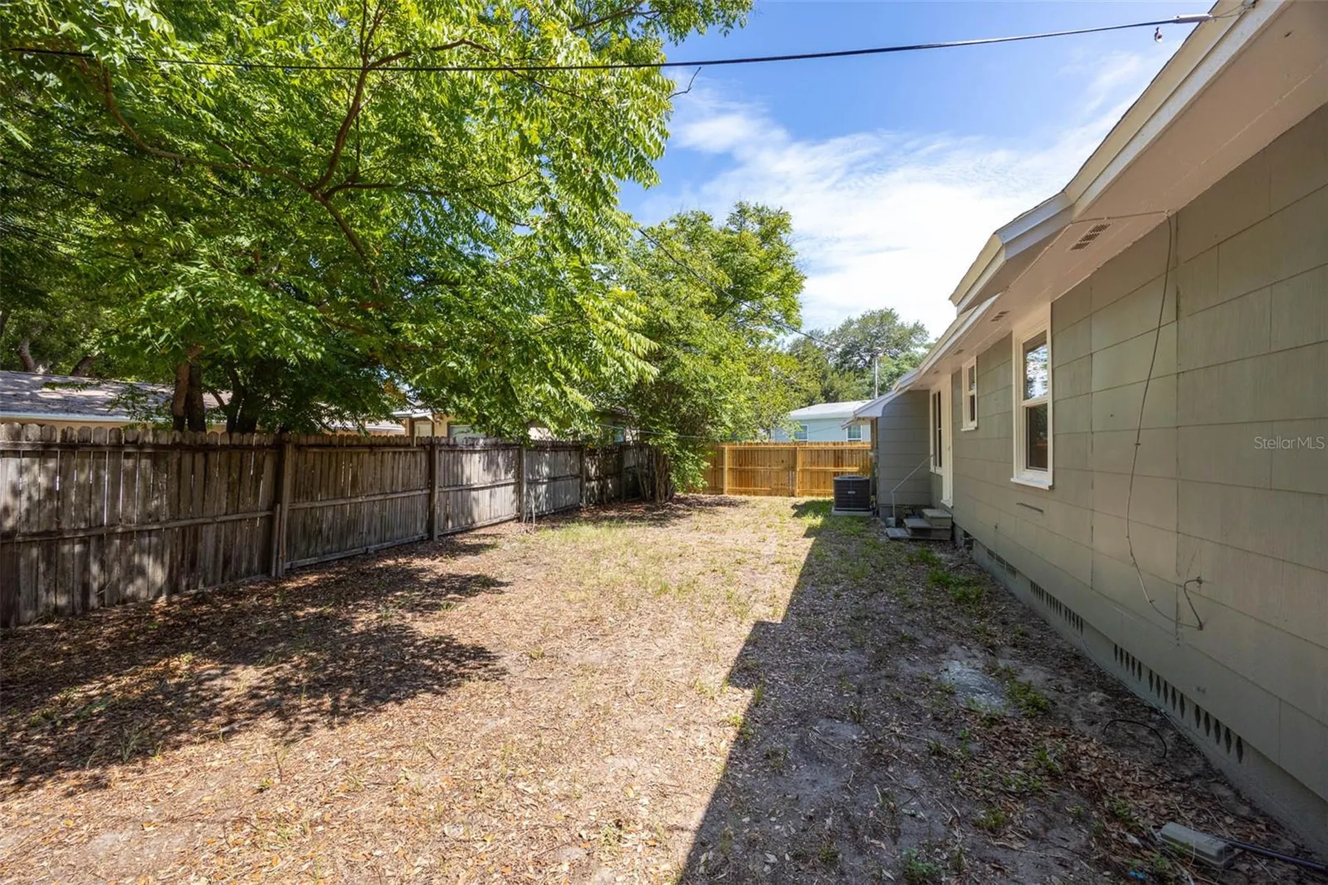 1024 Michigan Dr E Dunedin FL 34698
