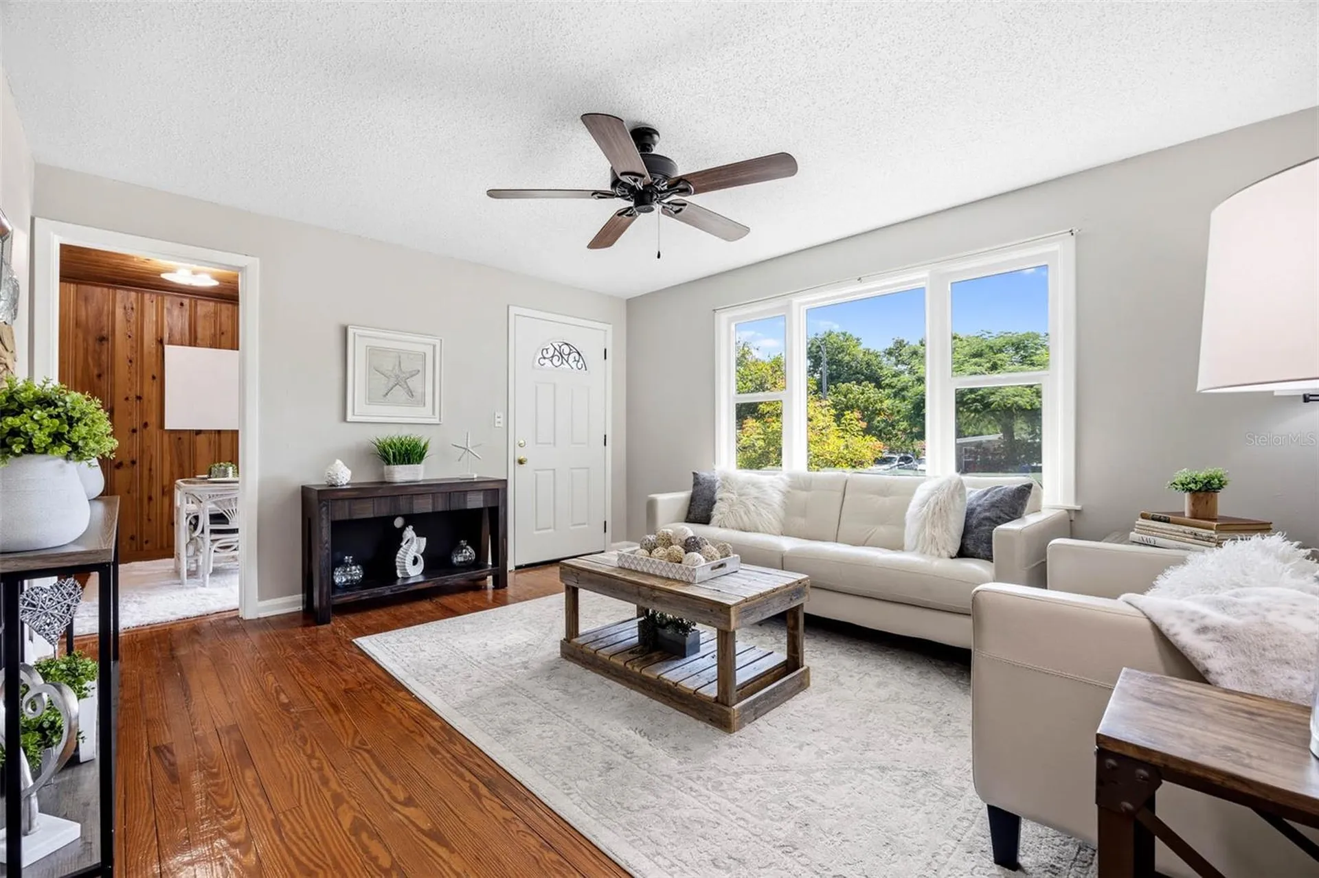 1024 Michigan Dr E Dunedin FL 34698