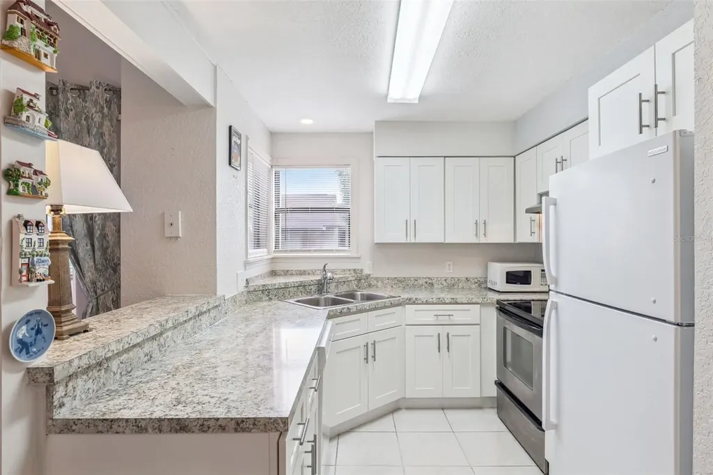 3037 Antique Oaks Circle Winter Park FL 32792