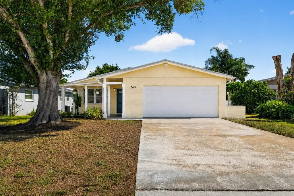 3619 14th Avenue N St Petersburg FL 33713