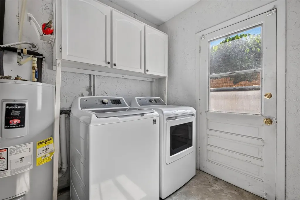 3619 14th Avenue N St Petersburg FL 33713