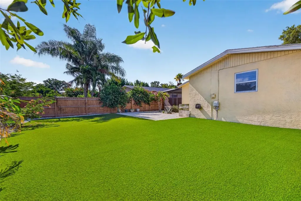 3619 14th Avenue N St Petersburg FL 33713