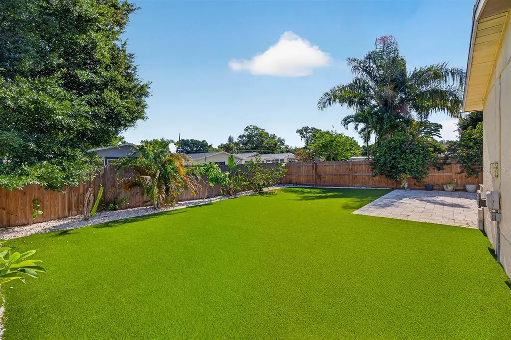 3619 14th Avenue N St Petersburg FL 33713