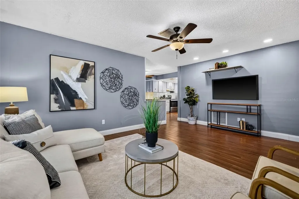 3619 14th Avenue N St Petersburg FL 33713