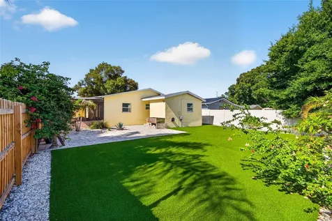 3619 14th Avenue N St Petersburg FL 33713