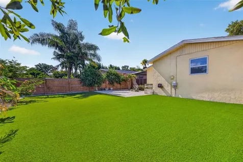3619 14th Avenue N St Petersburg FL 33713