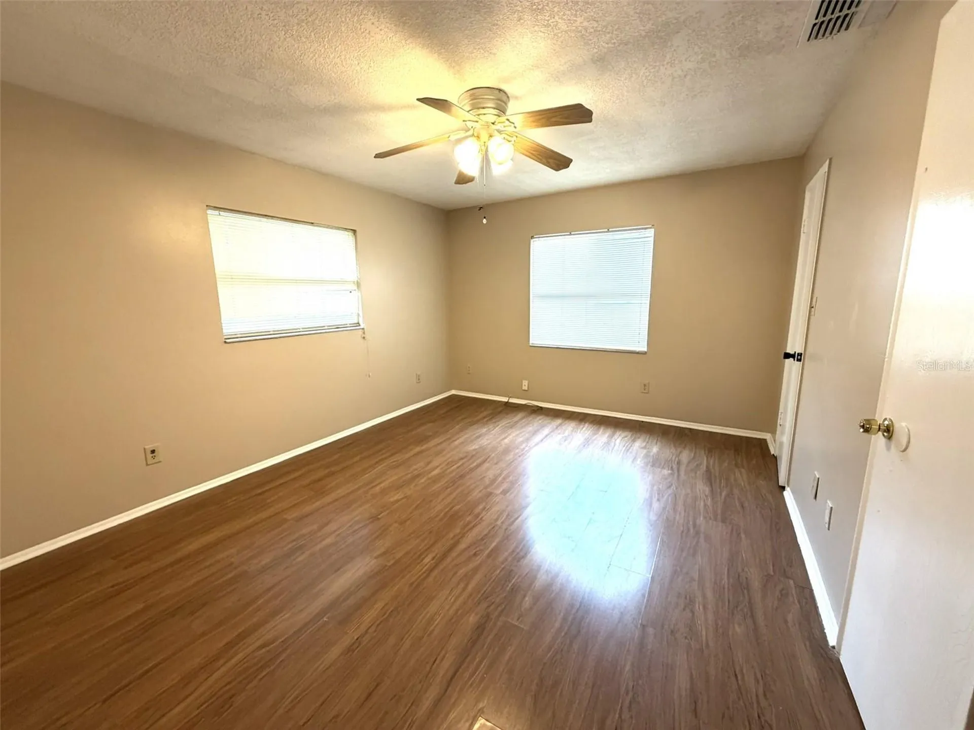 8103 Puffin Drive Orlando FL 32825