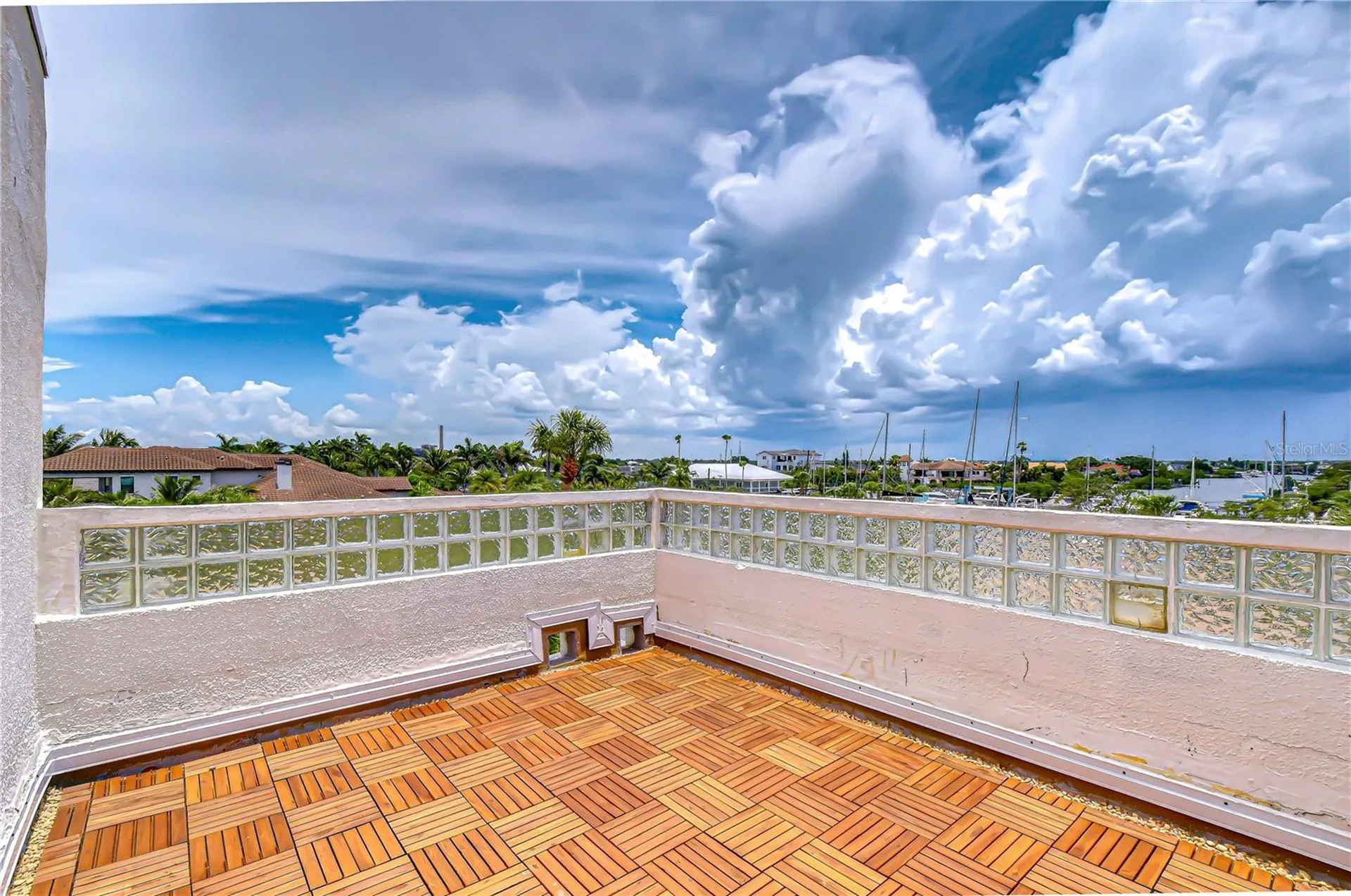 6504 Surfside Boulevard Apollo Beach FL 33572