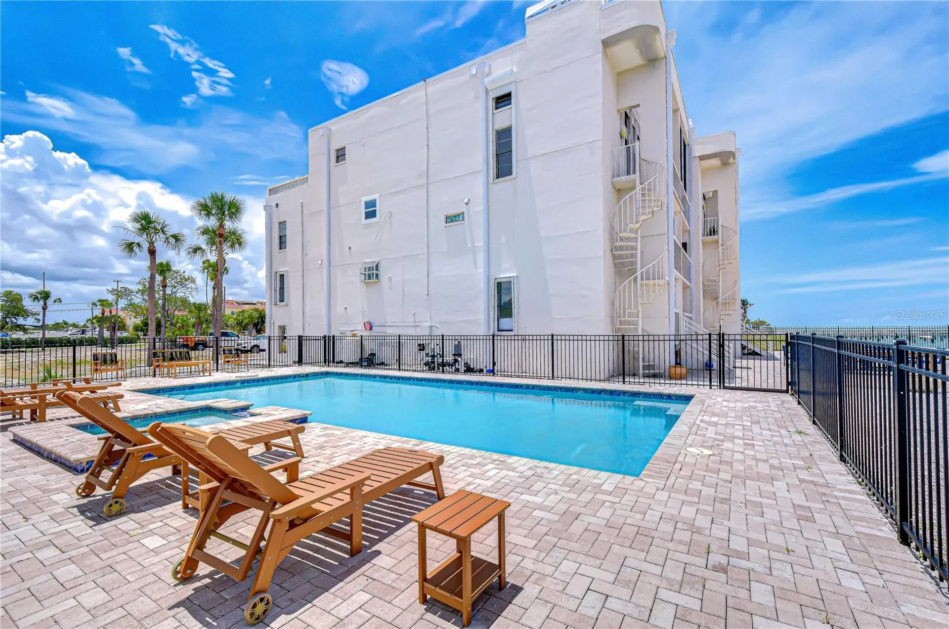 6504 Surfside Boulevard Apollo Beach FL 33572