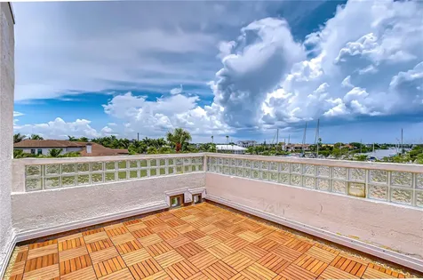 6504 Surfside Boulevard Apollo Beach FL 33572