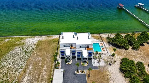 6504 Surfside Boulevard Apollo Beach FL 33572