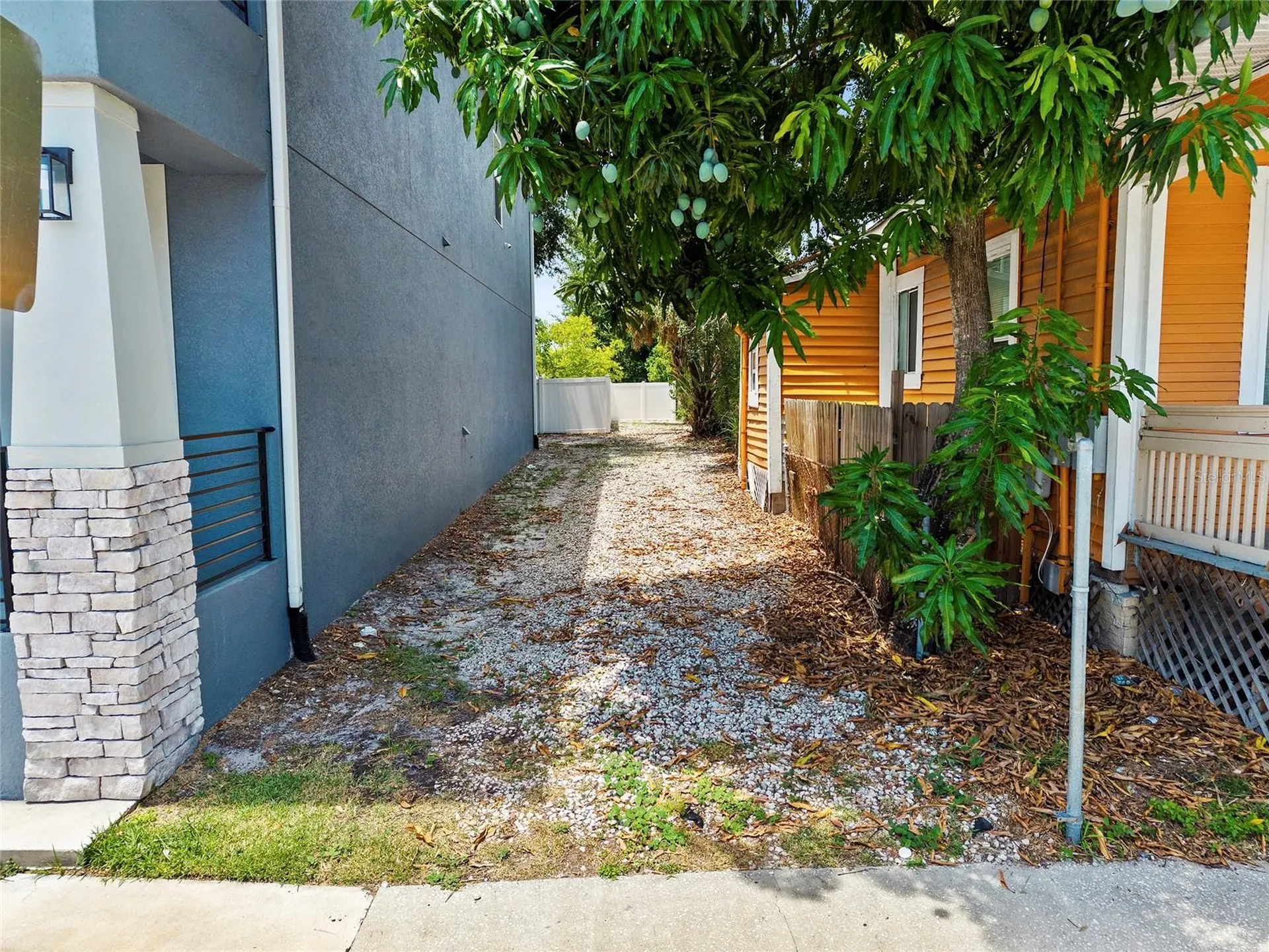 2106 E 17th Avenue Tampa FL 33605