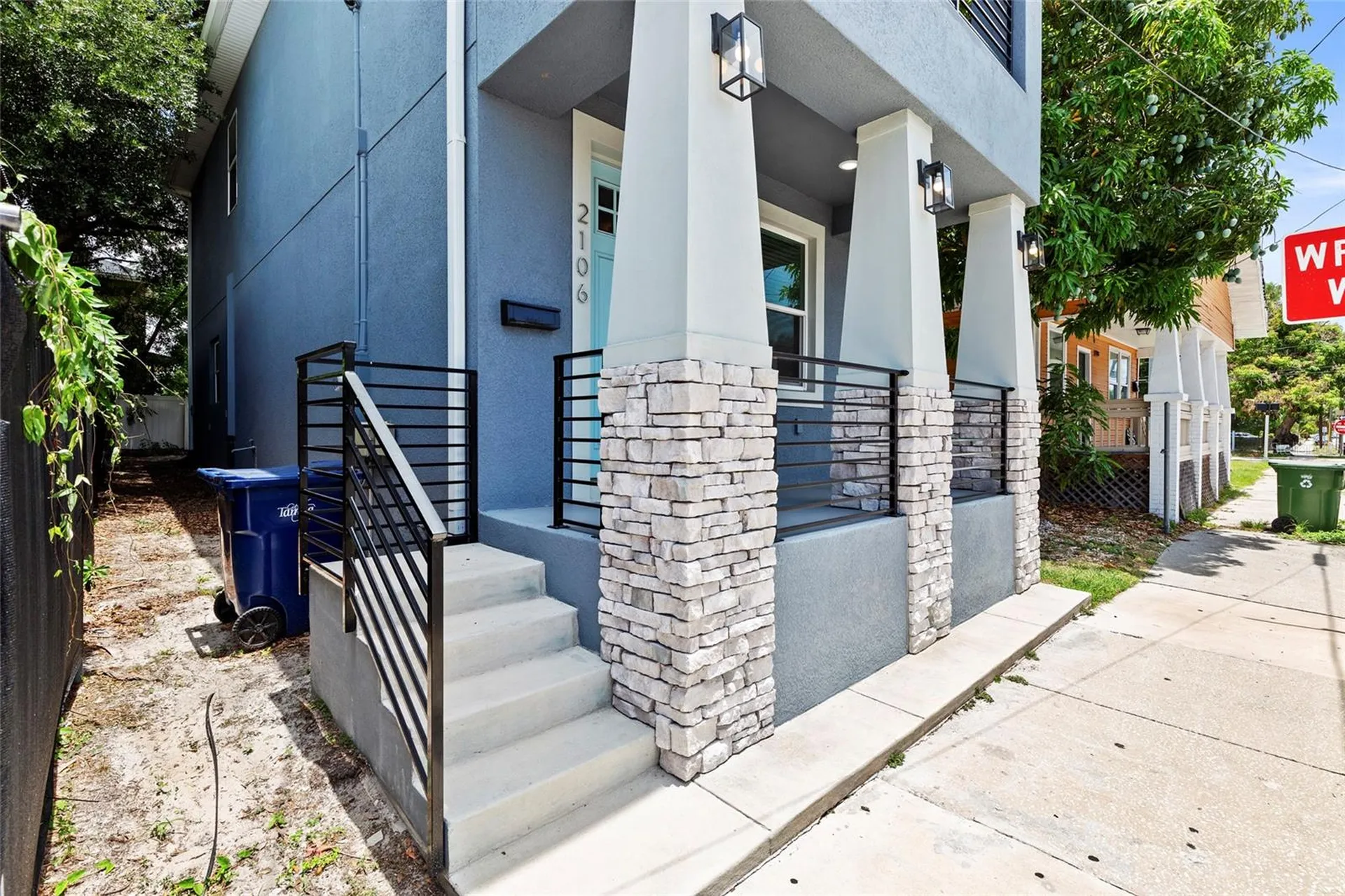 2106 E 17th Avenue Tampa FL 33605