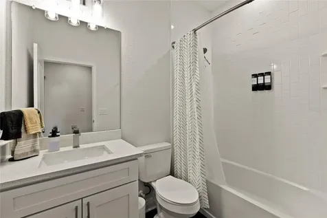 2106 E 17th Avenue Tampa FL 33605