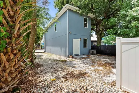 2106 E 17th Avenue Tampa FL 33605